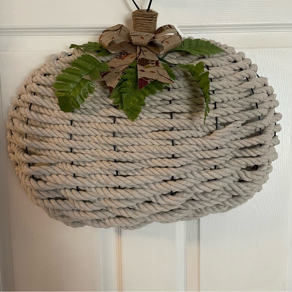 Pumpkin door wreath - Picture 1 of 1